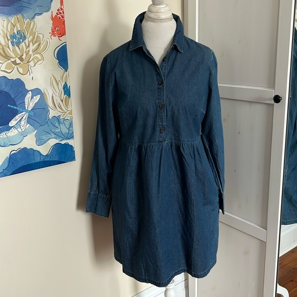 Nine West Long Sleeve Collared Blue Denim Button Front Western Style Dress NWT M - Picture 1 of 9